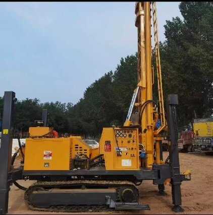 黄冈岩石井施工